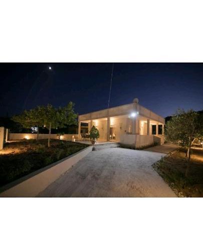 Ammos Villa Salamis Bagian luar foto